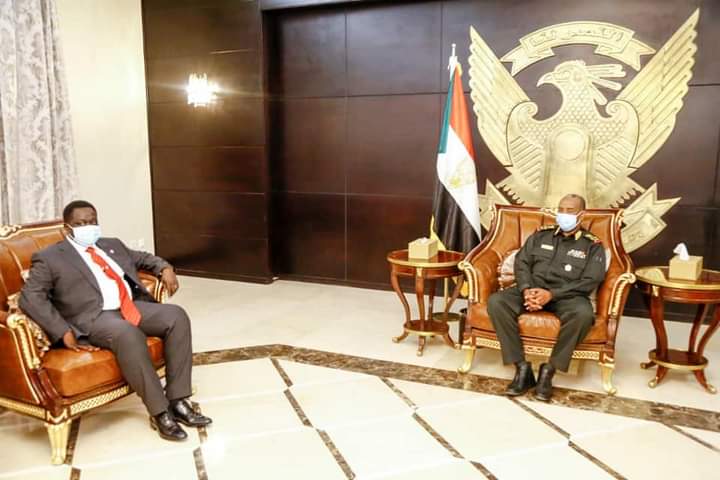 البرهان يلتقي نائب رئيس جمهورية جنوب السودان