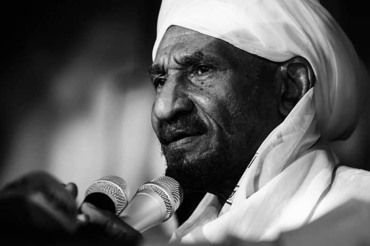 أسرة المهدي وحزب الأمة يتقصيان حول احتمال تعرض الإمام الصادق للتصفية