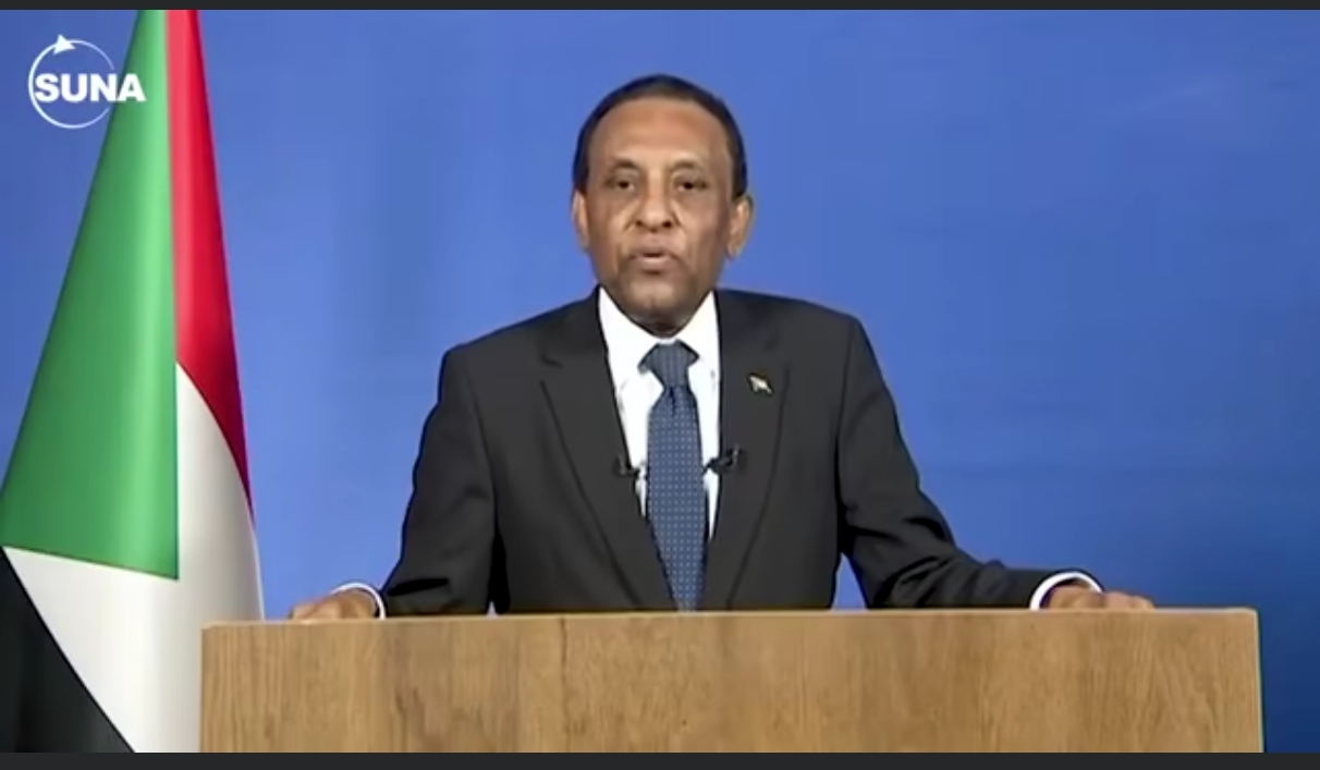 د.عبد المنعم همت يكتب: وطن يغرق و د.كامل إدريس يصنع قارباً من الكلام!