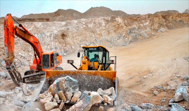 والى الشمالية يصدر قراراً بتبعية جبل البوم الغني بالذهب لوادي حلفا.. والمحس يرفضون
