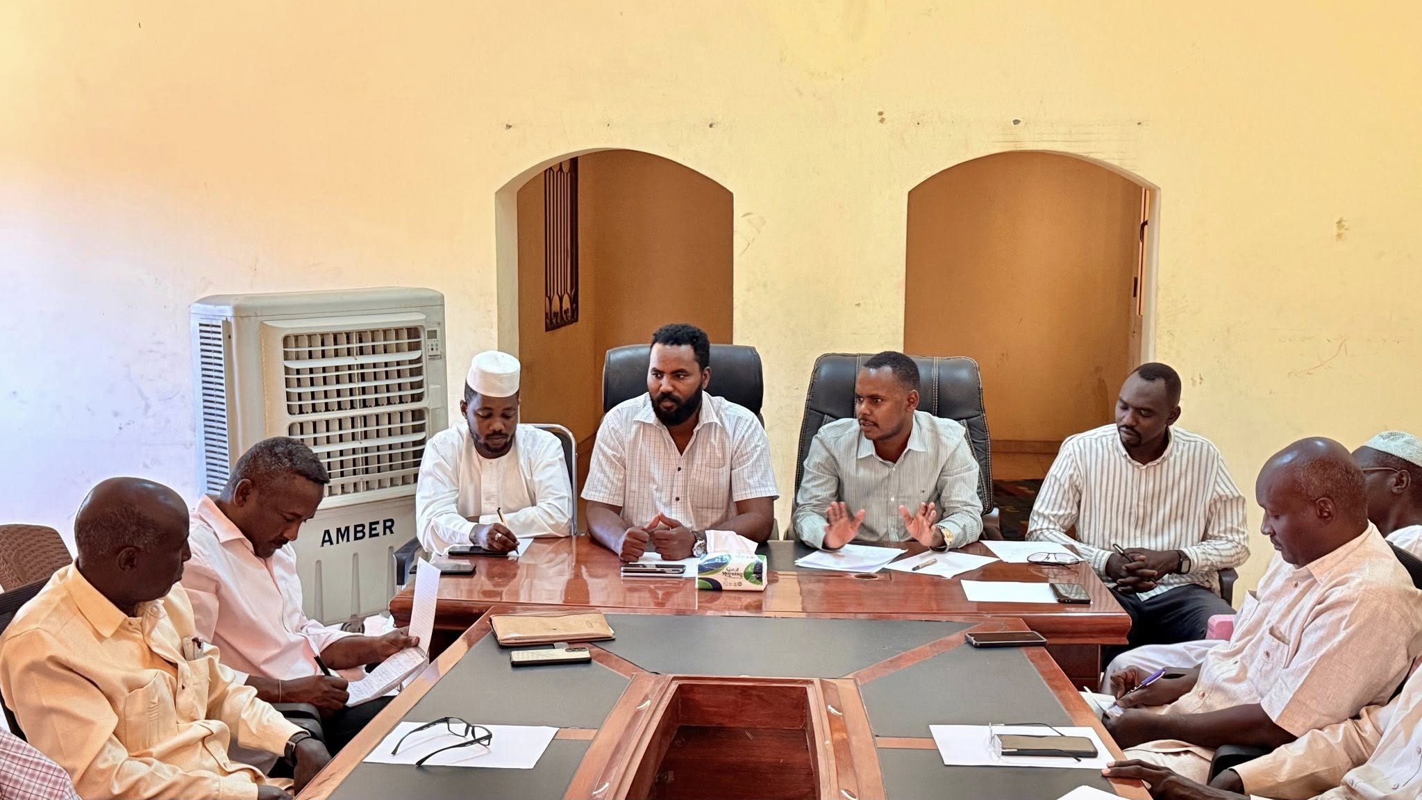 اجتماع رسمي بين تحالف قُمم في شرق دارفور وقيادي من تحالف السودان التأسيسي